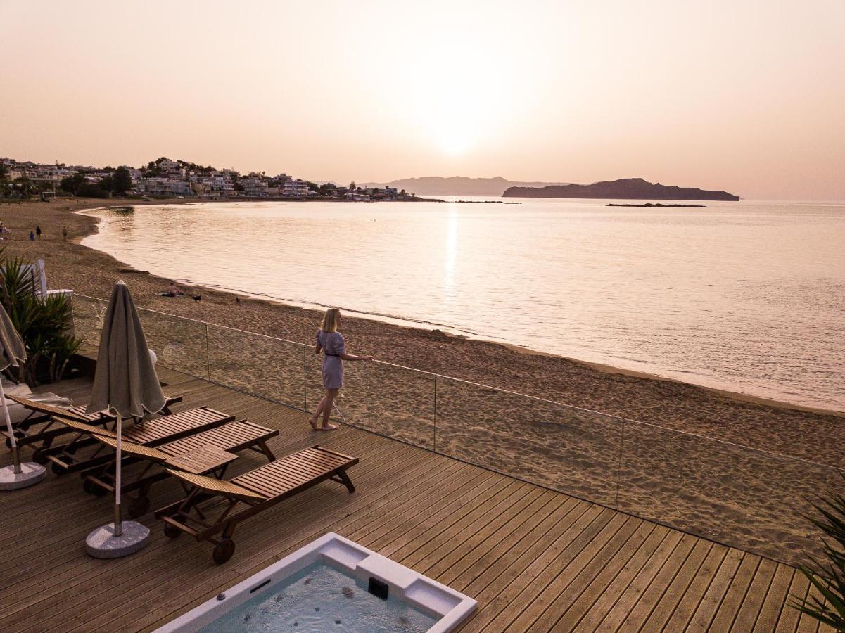 Domus Aqua Villa Kato Daratso Bagian luar foto